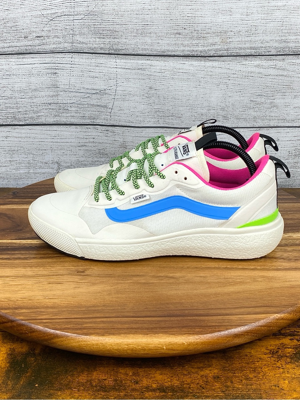 Vans UltraRange EXO SE Marshmallow Neon Pink Green Shoes Men’s 8.5 / Women’s 10